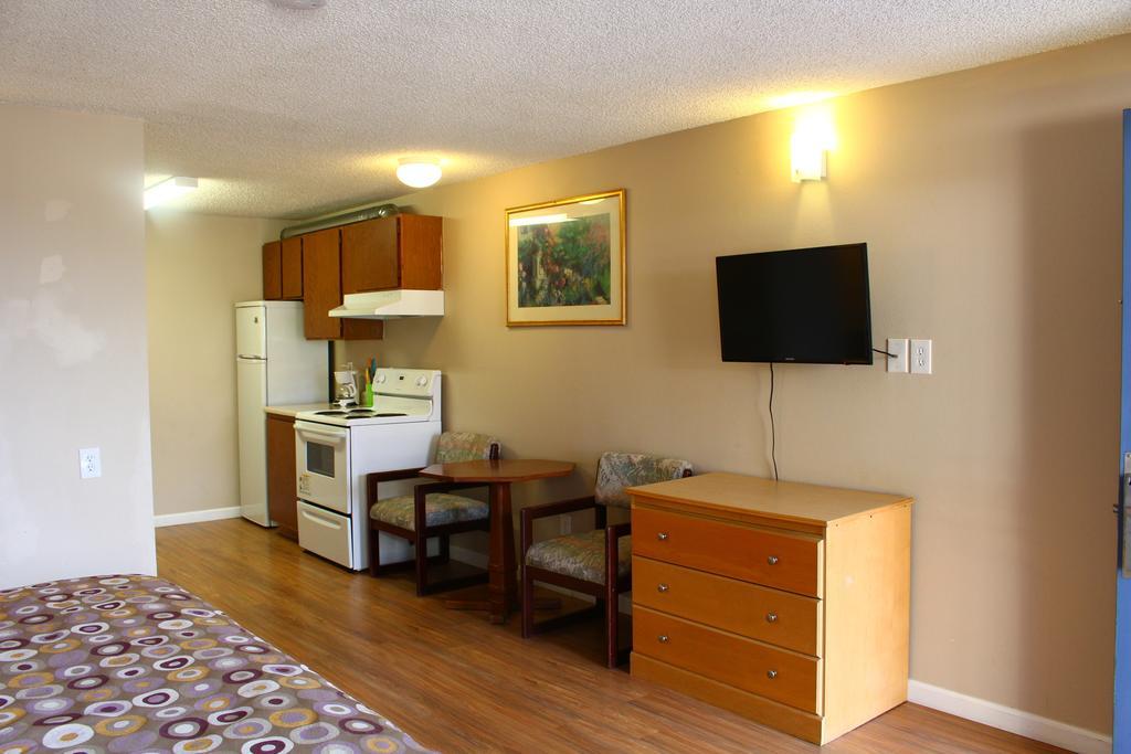 Days Inn By Wyndham Lakewood South Tacoma Szoba fotó