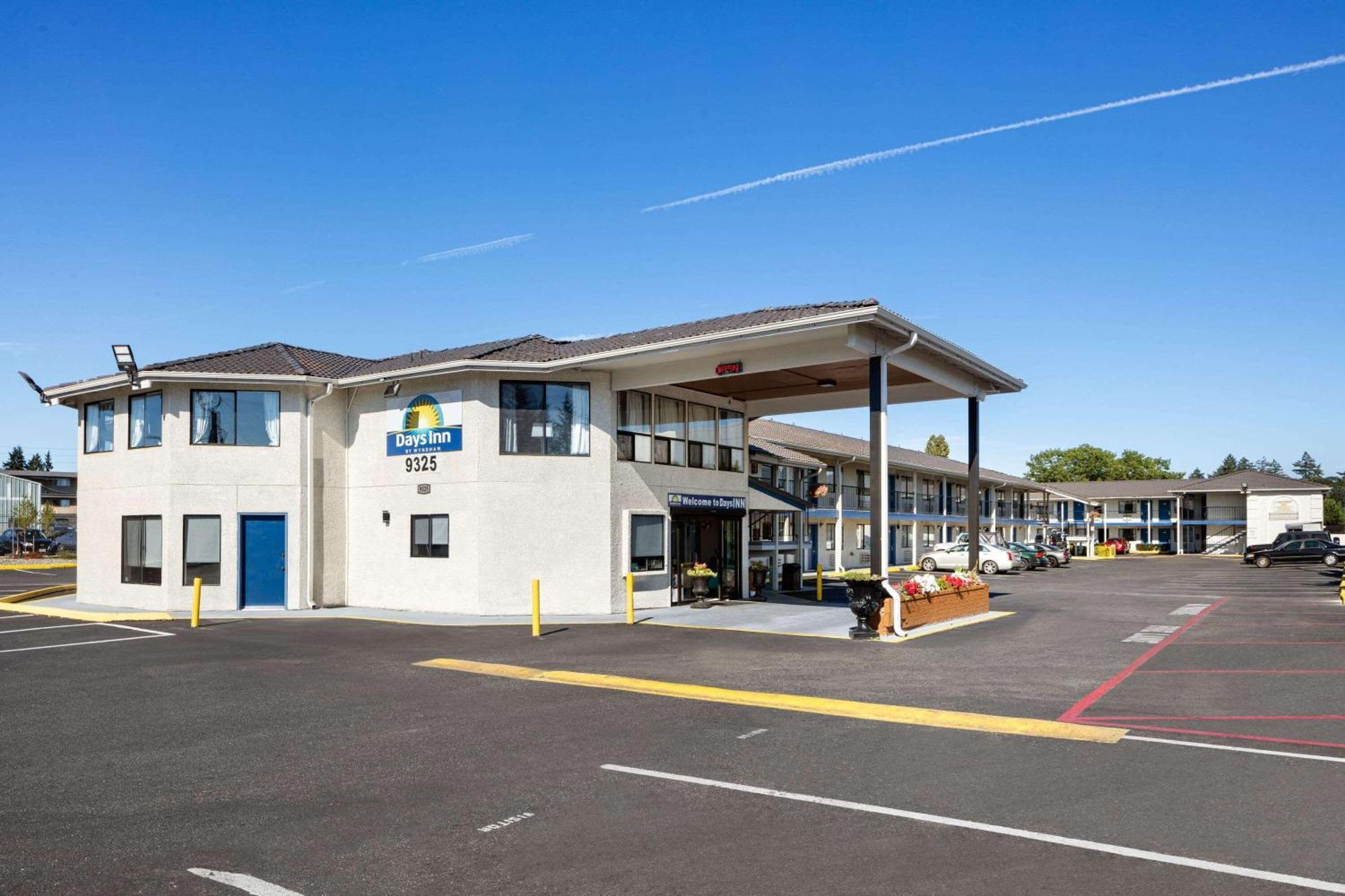 Days Inn By Wyndham Lakewood South Tacoma Kültér fotó