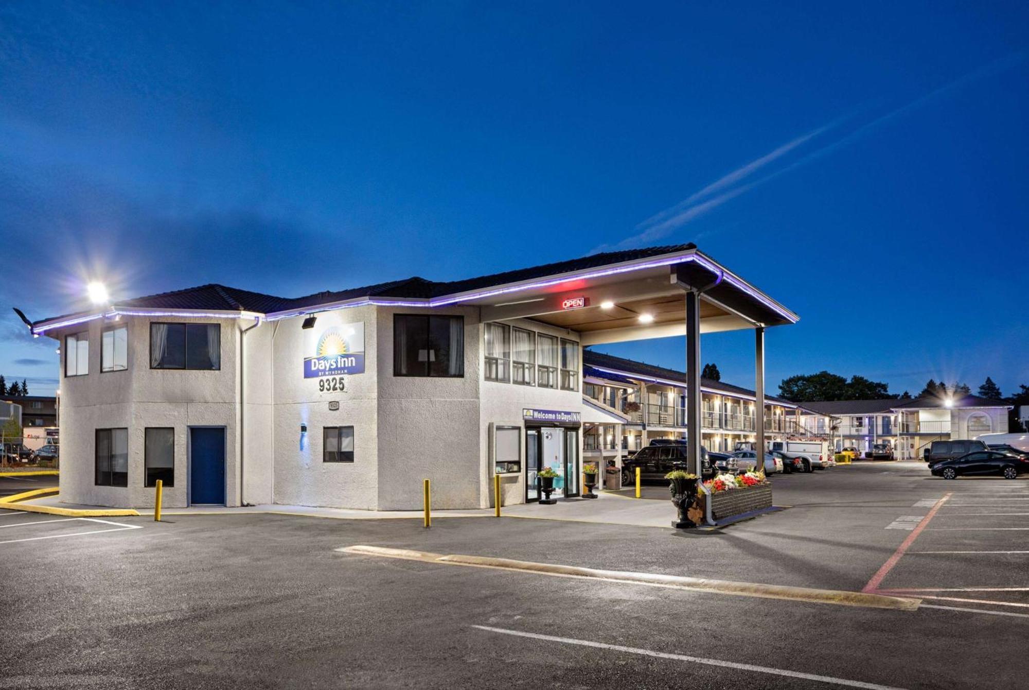 Days Inn By Wyndham Lakewood South Tacoma Kültér fotó