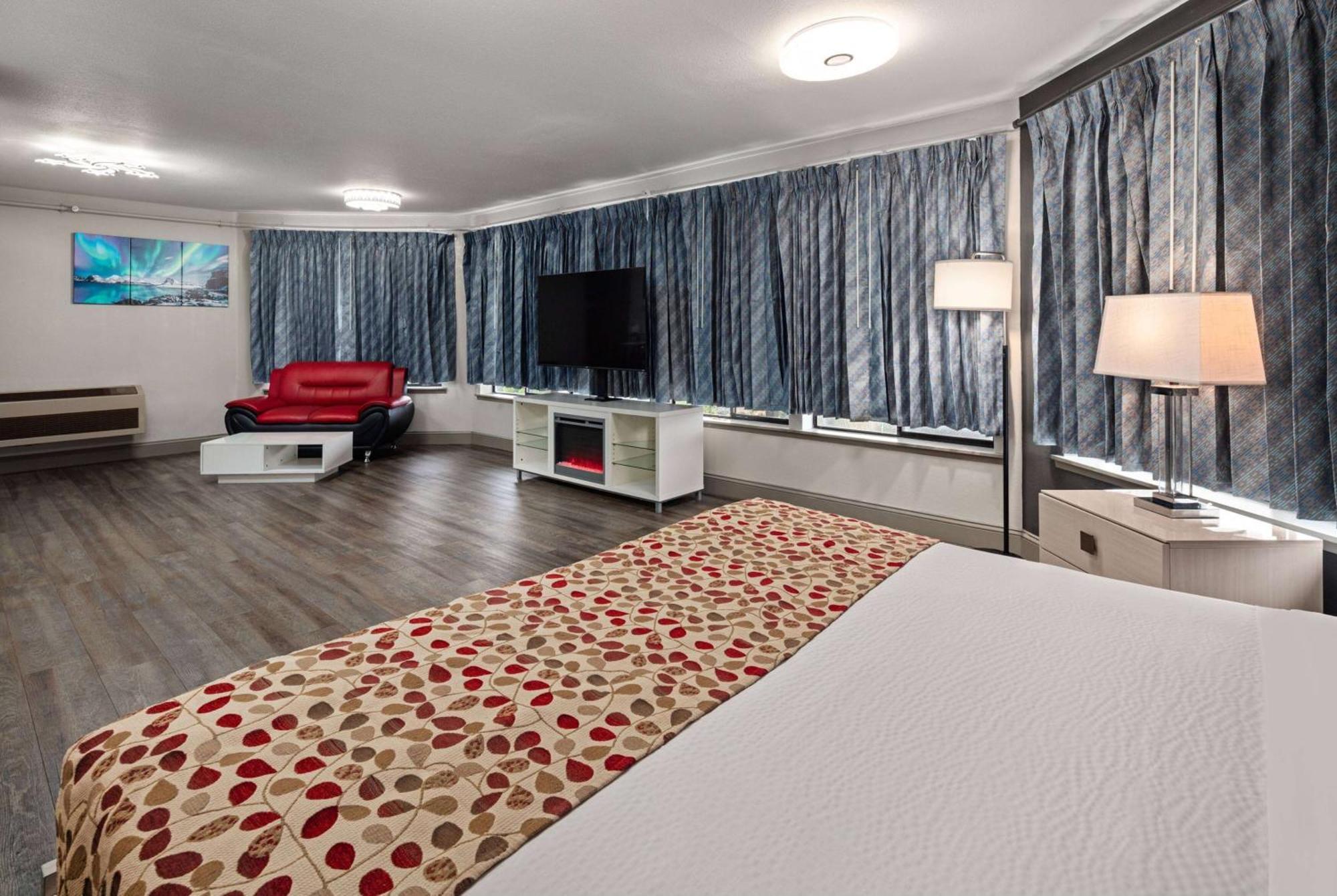 Days Inn By Wyndham Lakewood South Tacoma Kültér fotó