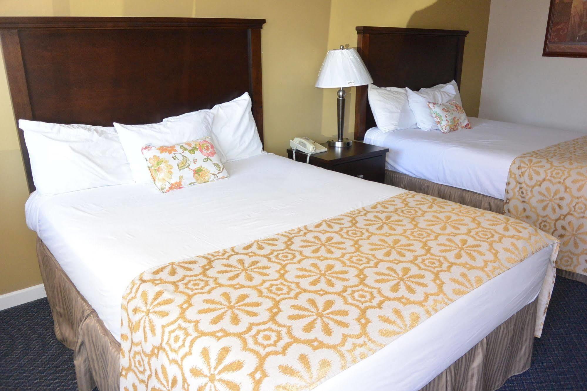 Days Inn By Wyndham Lakewood South Tacoma Kültér fotó